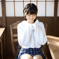 【極】S級三つ編みちっぱい美少女！制服脱いでちっぱい見せ！オナニーもしてる子もいた！