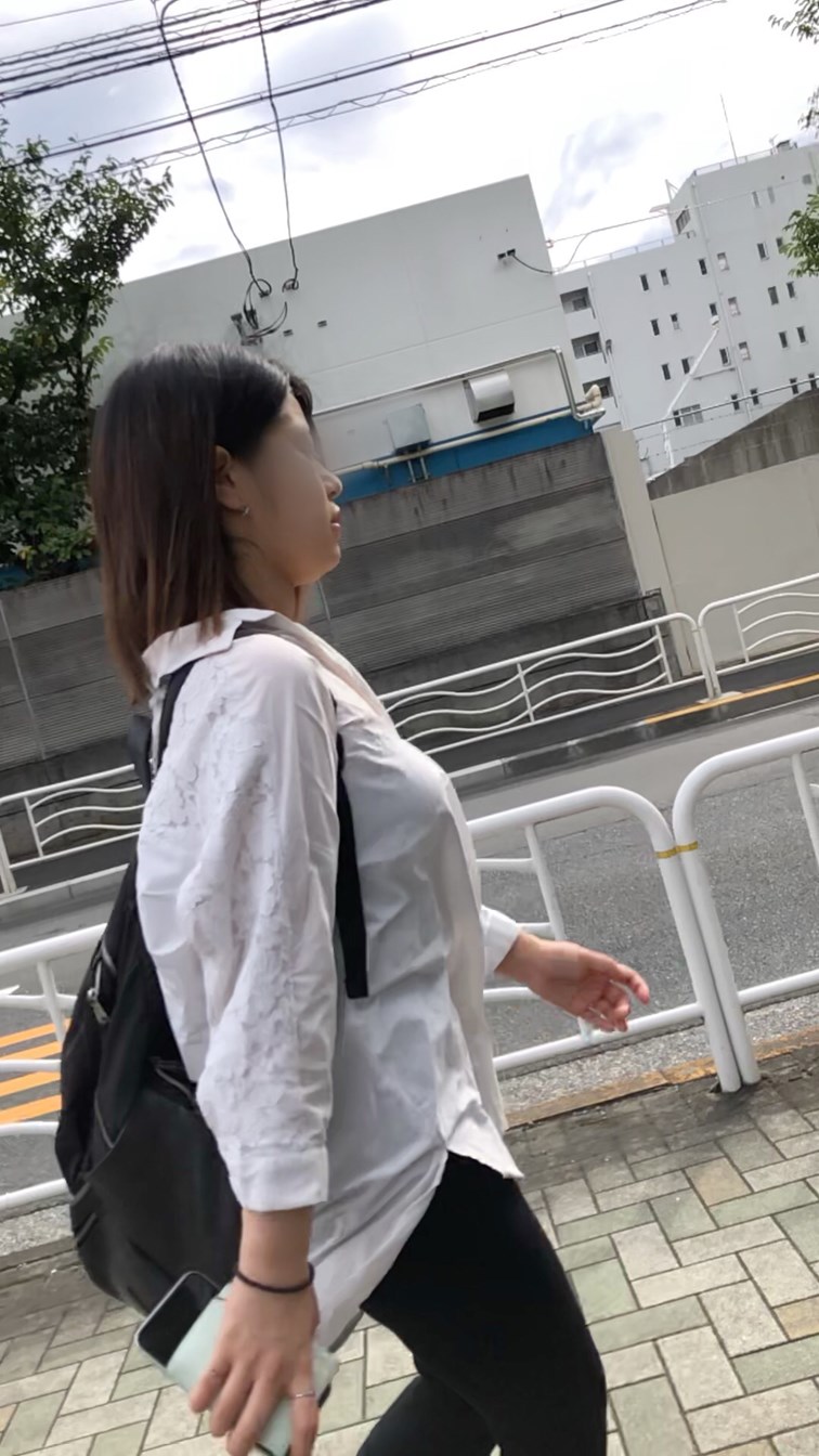 【横からの眺め371】小柄なＯＬのＧカップバウンドに釘付け！！