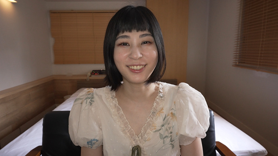 【再販】【個人撮影】大園明歩の舌ブラシで「汚舌苔」採取