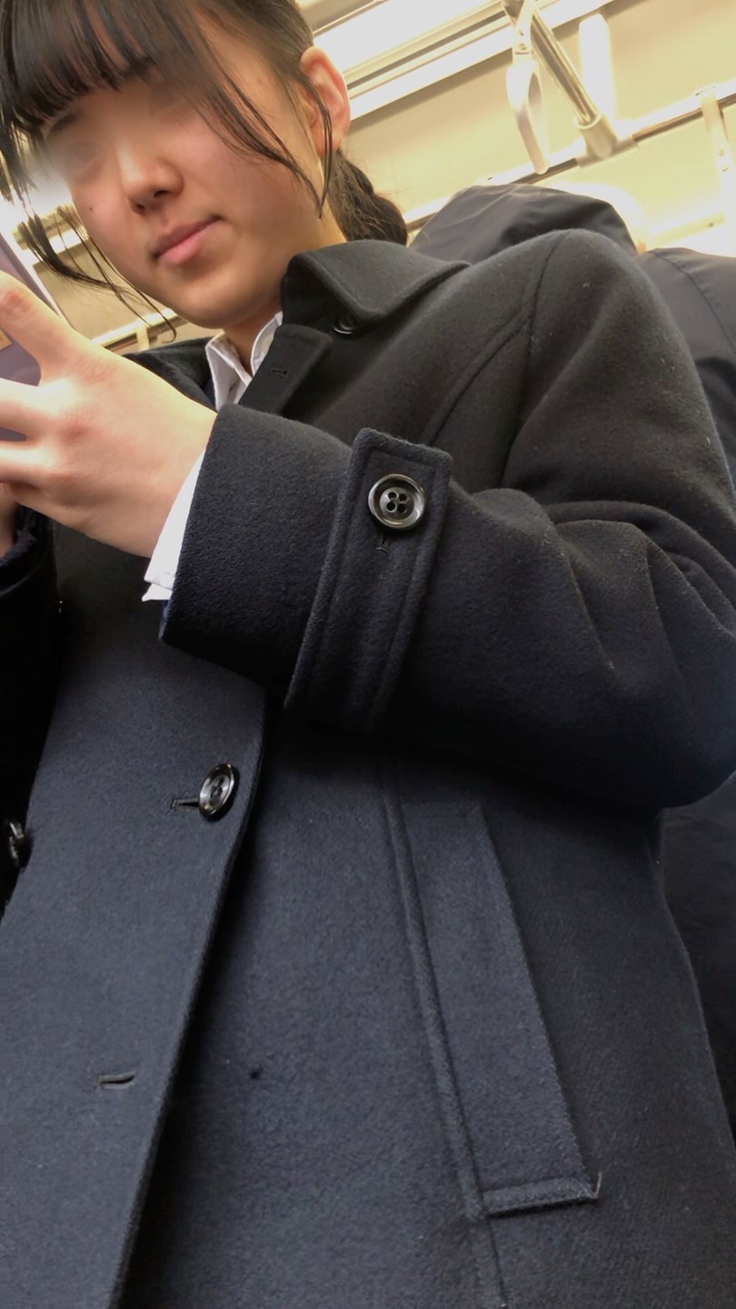 【放課後の眺め147】清楚系の美少女ＪＫを下からじっくり観察！