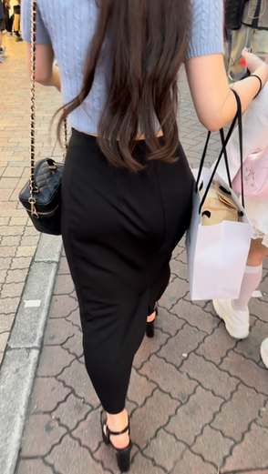 タイトスカート女子コレクションVol.11 いやらしい腰つきスリット入りタイトスカートのお姉さんと美スタイルデニムお姉さん