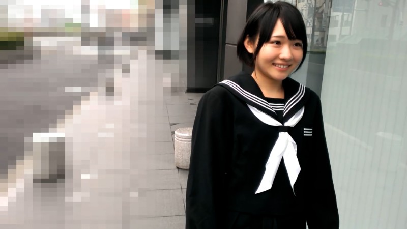 【再販】本物の満員電車に突撃！2　～たぬき顔の制服JDが電車指師に初遭遇！弄ばれる乳首～