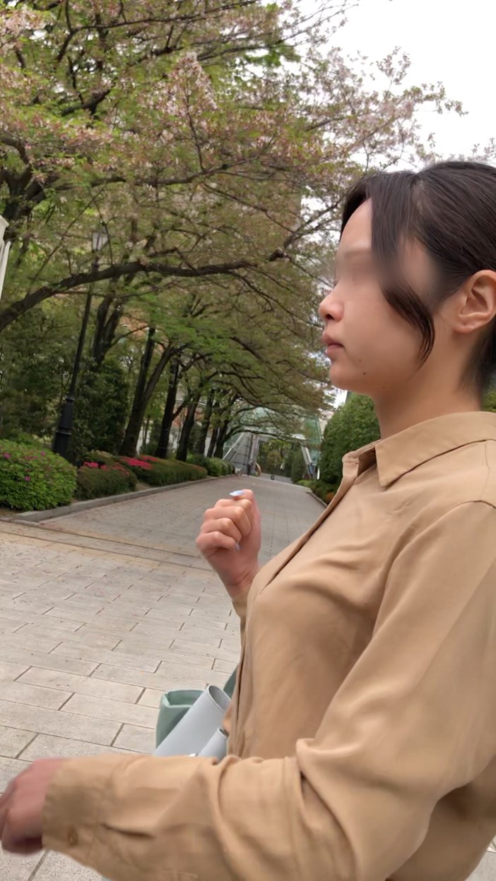 【横からの眺め331】スタイル抜群のキレカワＯＬのＦカップを並走で！