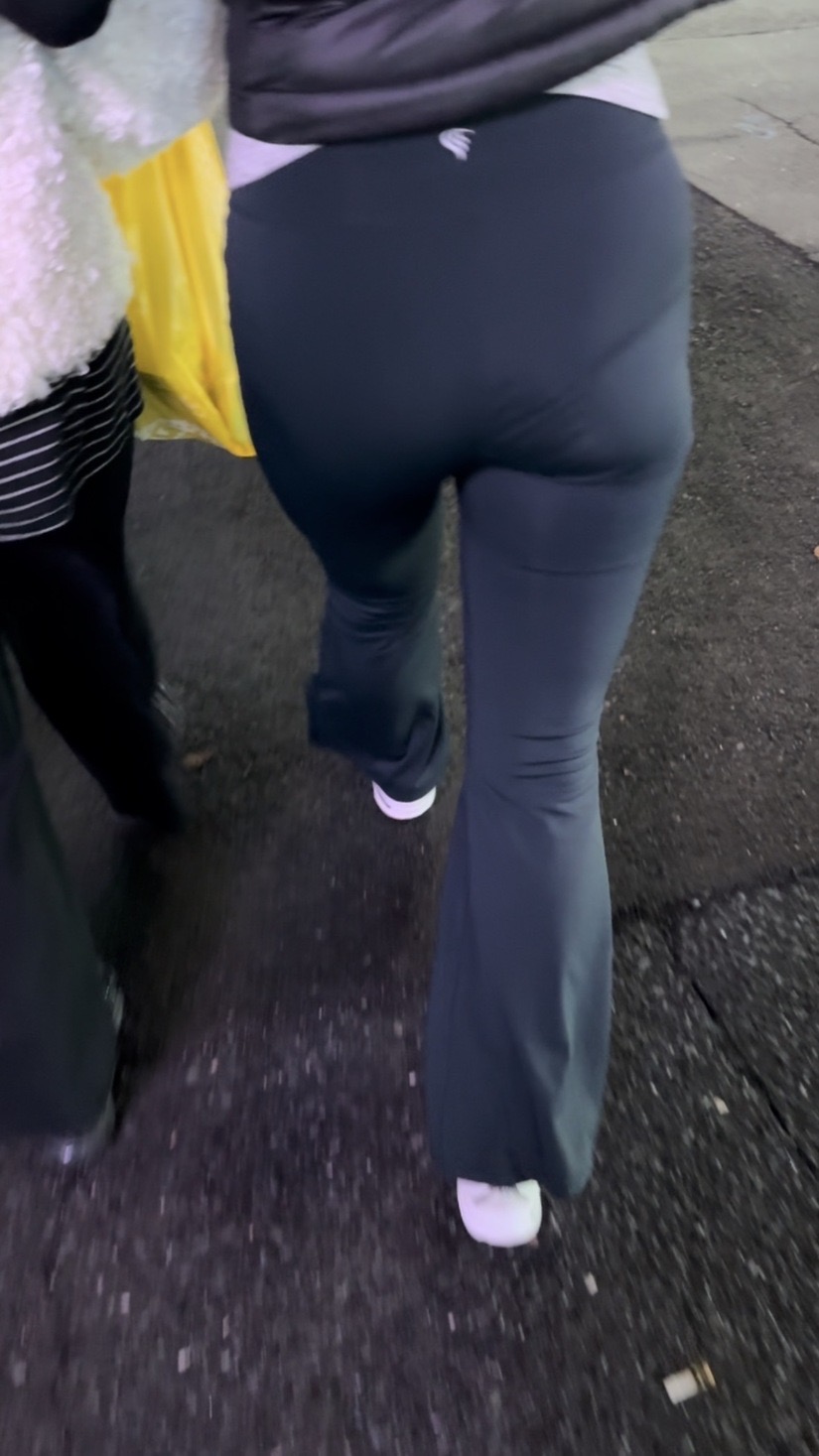 ヒップコレクションVol.38 ピチピチスパッツのデカ尻お姉さんの生々しいお尻