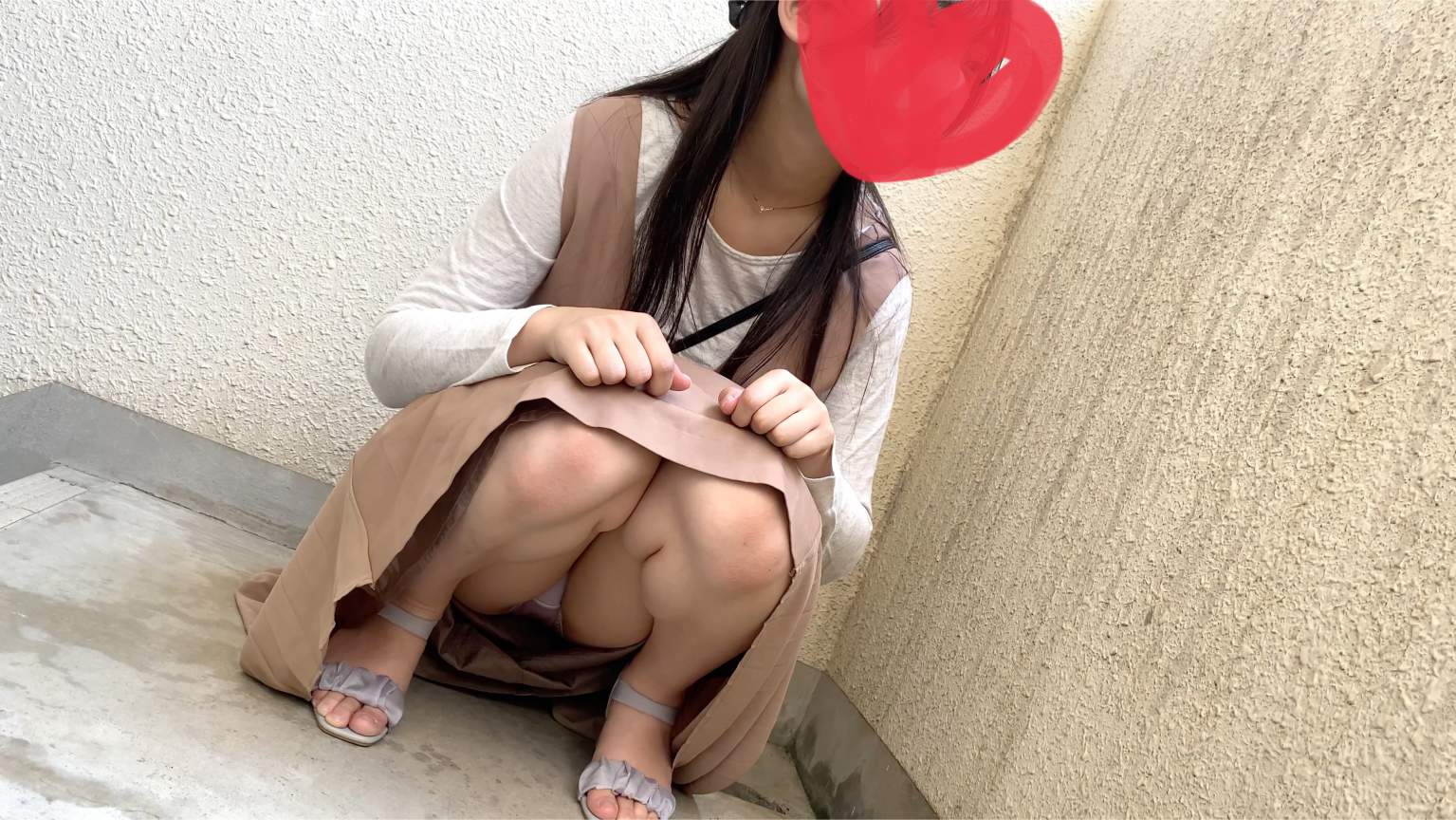 【再販】37D【だまし撮り】[企画]いつの間にかパンチラモデルに。(純粋系女子編)