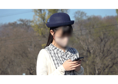 〈2バス〉バスガイドBさん！小柄でキュート！パンスト太もも食い込みがエロすぎ！純白ぱんつでお仕事中！