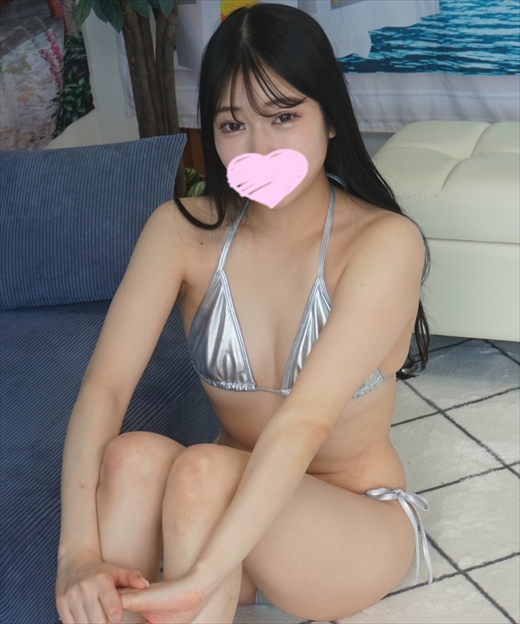 「絶対内緒にしてくださいね…？」必死にお願いされると断れないスレンダー美人の『かれんちゃん』の濃厚フェラチオが気持ち良すぎて大量