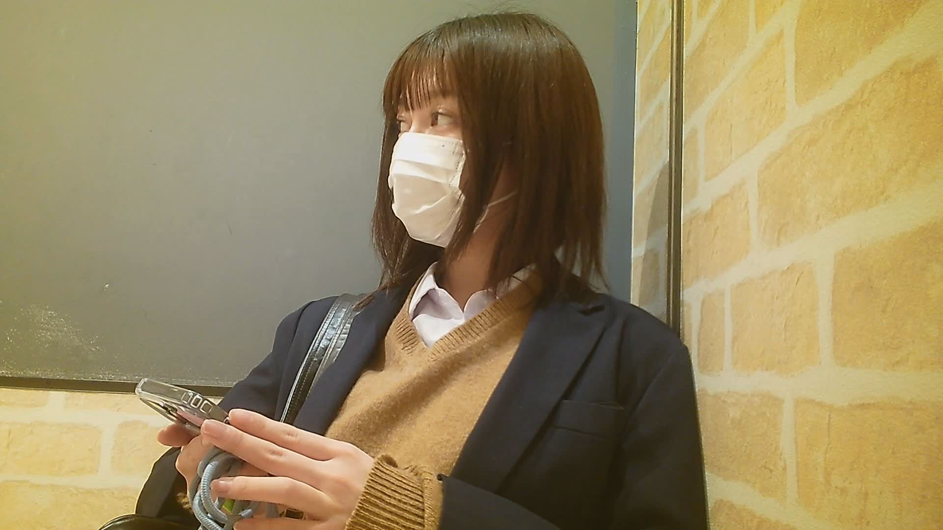なんでも言うこと聞いてくれる完全合意J〇！ピチピチ肉感ボディを好き放題堪能しながら中出しｗ