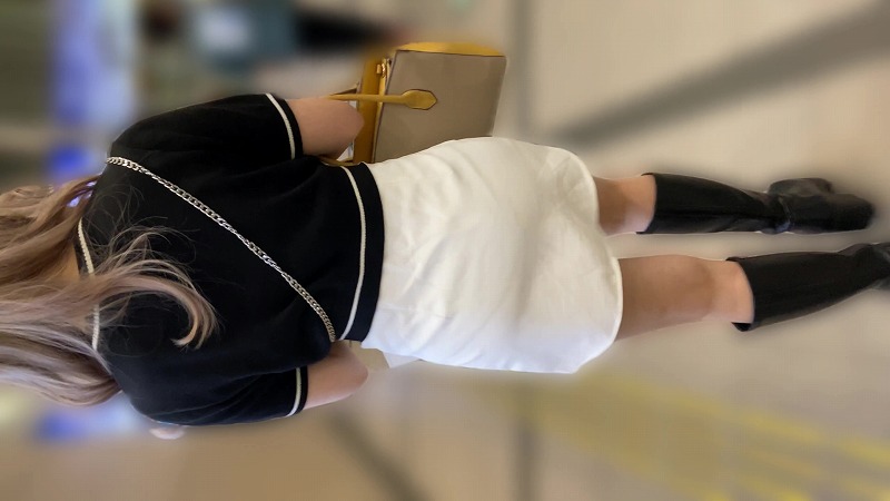 【再販】ギャルバ店員のPライン動画(/ω＼)