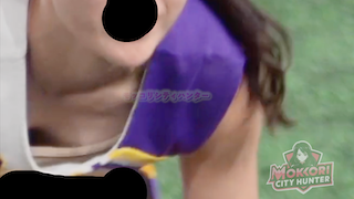 【再販】【モッコリチアリーダー美女】紫パンツスタンド教EP９　ブラちらでモッコリ！