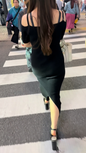 タイトスカート女子コレクションVol.7デカ尻タイトスカートのお姉さんとブラ紐ワンピのお姉さん