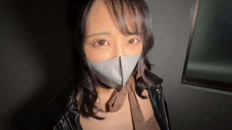 アパレル店長と秘密の会合。会議終わりの悩み相談で敏感美乳首を弄ぶ。