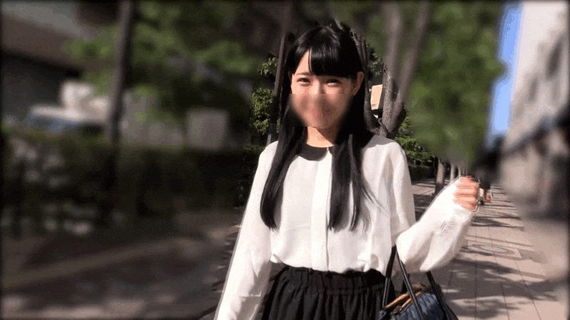 【再販】本物の満員電車に突撃！3　～大阪の電車で痴●を呼び寄せるロリっ子が震える～