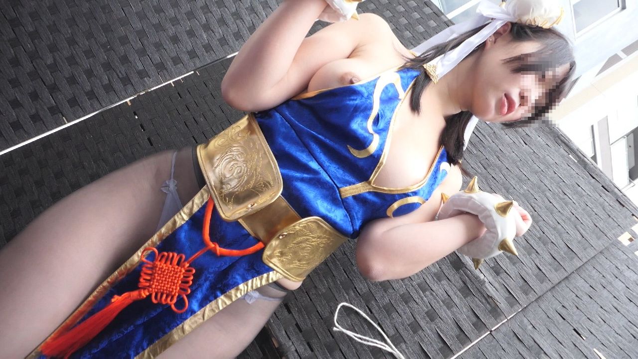 超高画質FHD動画 コスプレ野外イベで春麗ちゃんがポ●リしまくり！真っ逆さまからパンチラ撮影