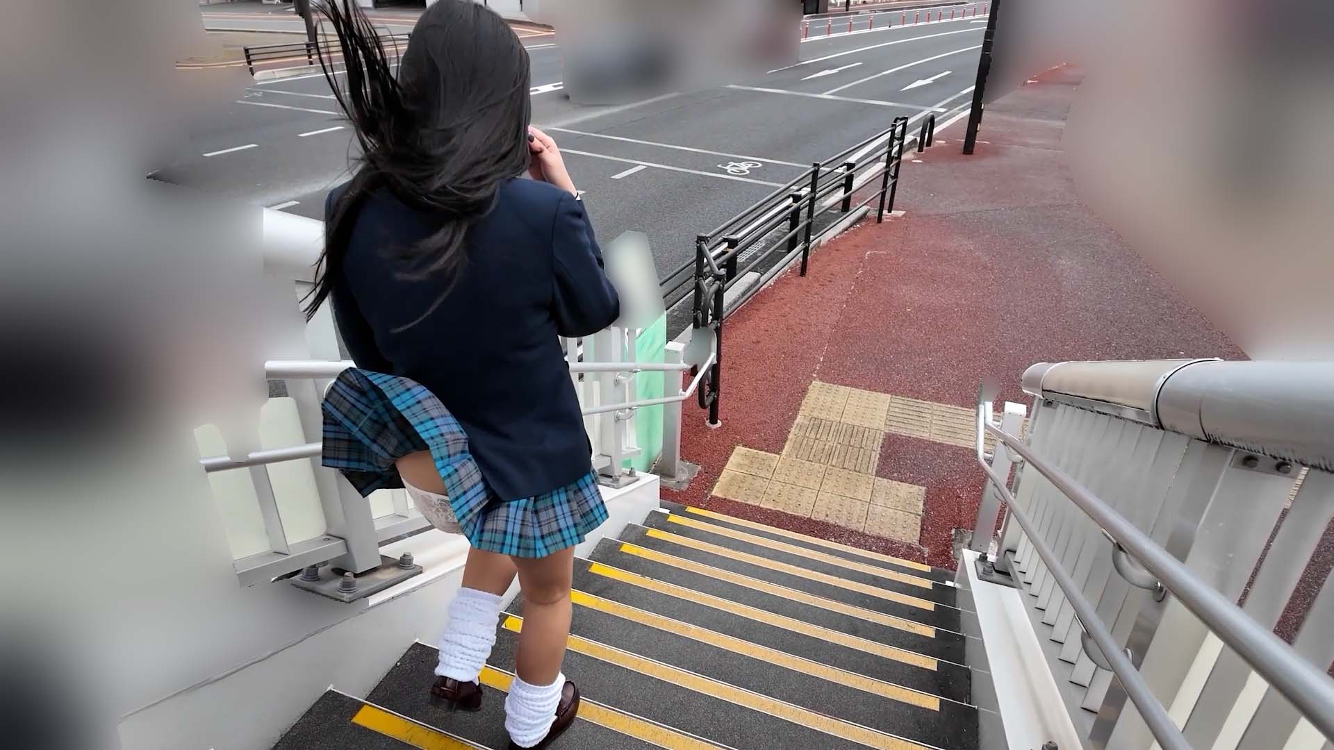 kirakira☆JK_Goaaaa☆北風モンロー偏西風♡＃顔出し＃ミニスカ＃青チェ＃サルート