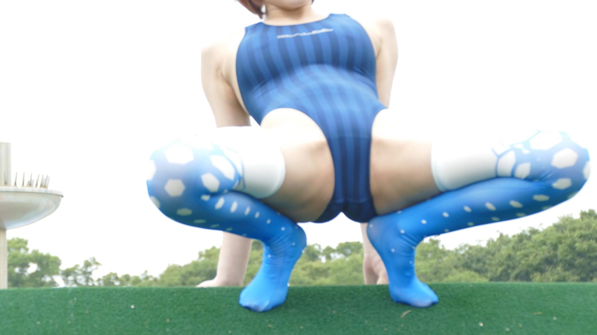 競泳水着野外アイドルフェスティバル えっちな食い込みハイレグ娘大集合 ファン狂喜乱舞NO-7 股間丸見せ娘編