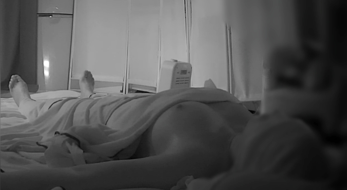 美熟女の究極美爆乳 ～オイルに輝く完璧なハリと形～