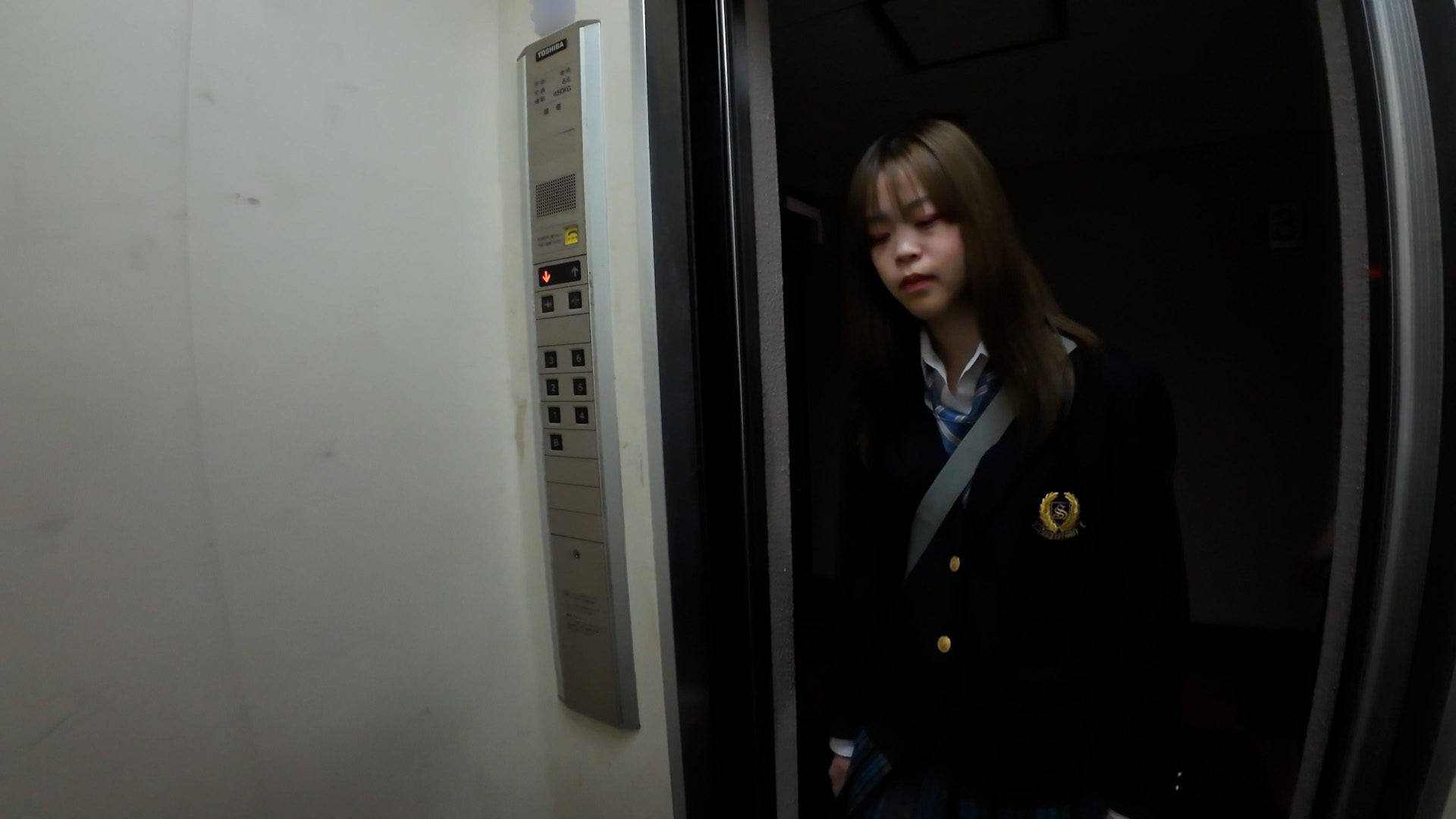 kirakira☆JK_ぶっちぎりギャル☆純白の細道♡＃顔出し＃青チェ＃ギャル