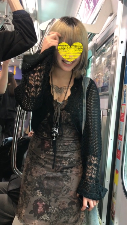 UKロックな巨乳ハーフ女良至近距離ﾛｯｸｵﾝ！