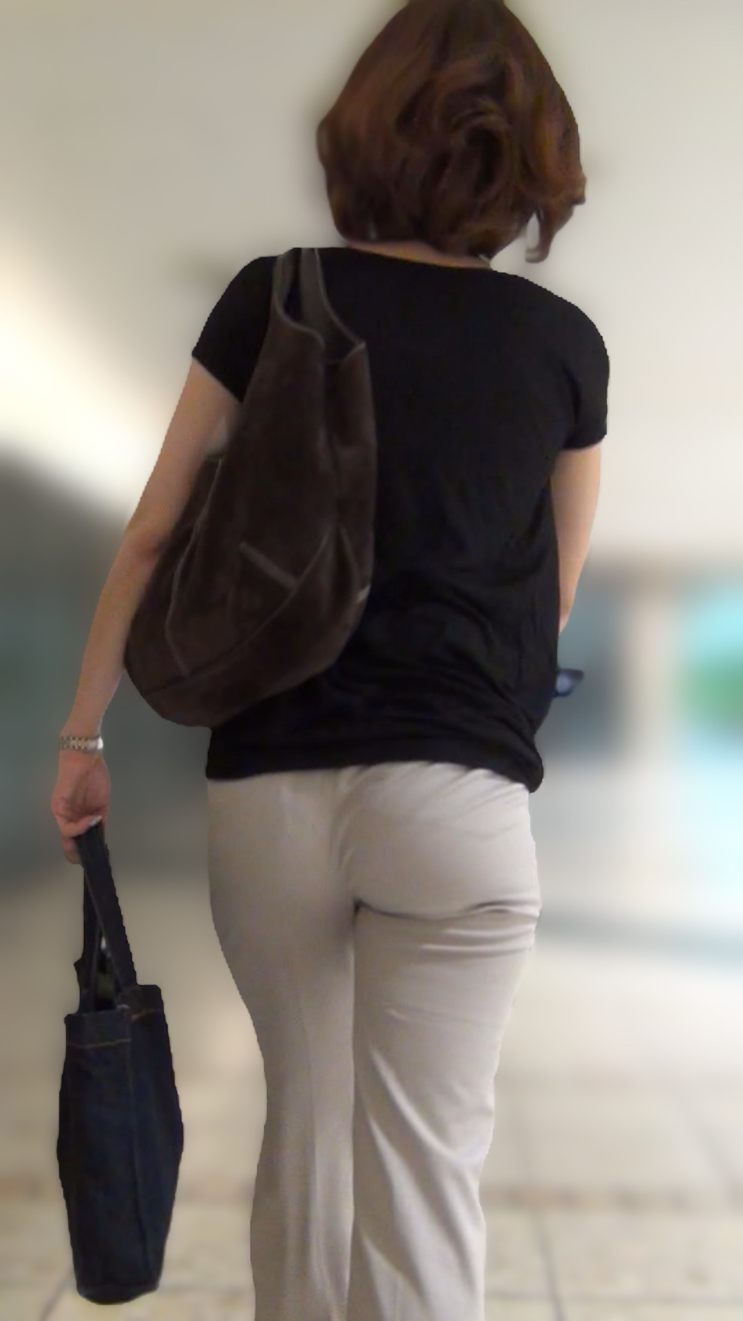 Stm.012 お尻ムニムニ薄生地スラックスお姉さん