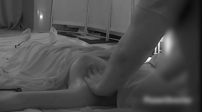 激カワ美人女子大生の美爆乳がエロい