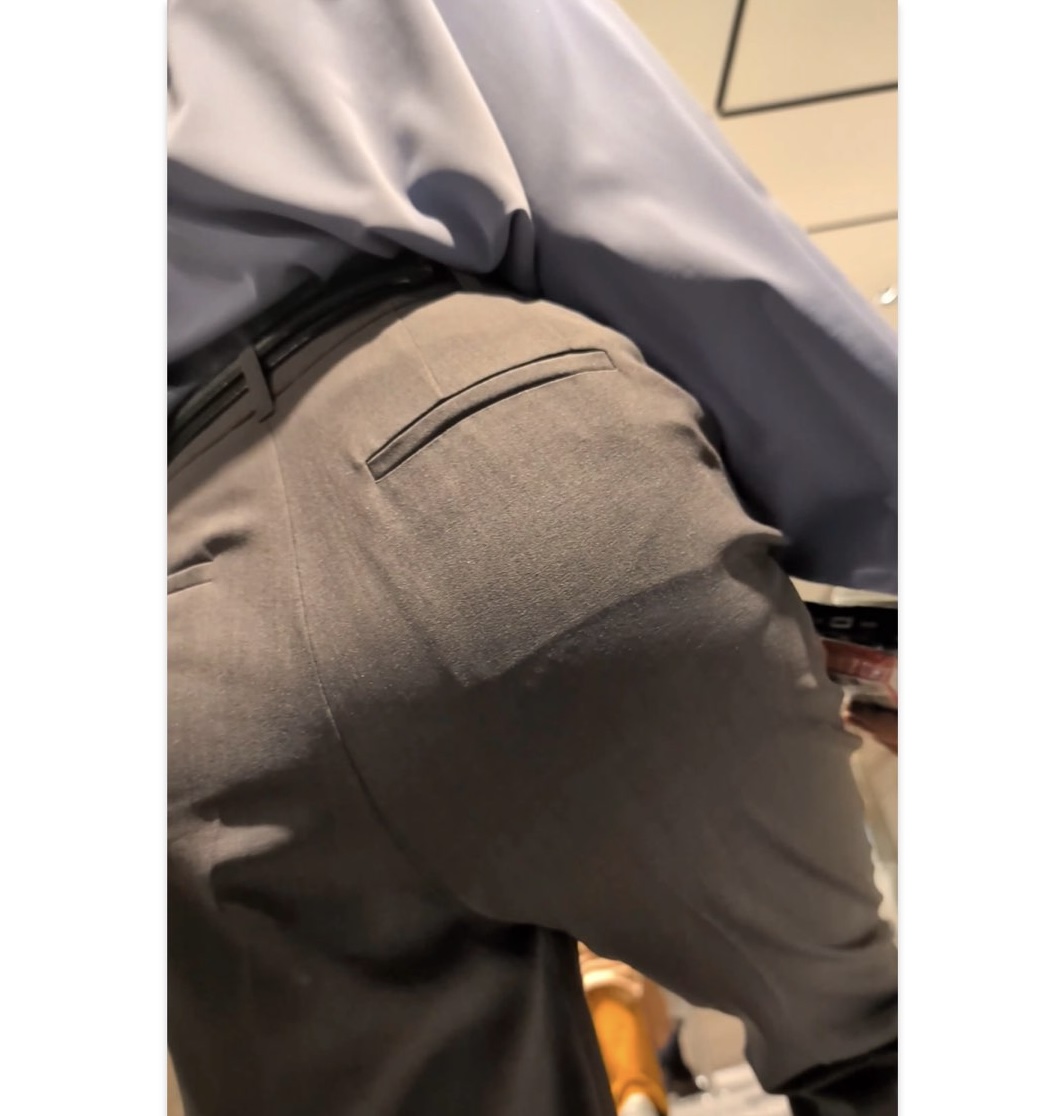 【456】腰に張り付くタイトパンツのステキOLさんに迫る2編！
