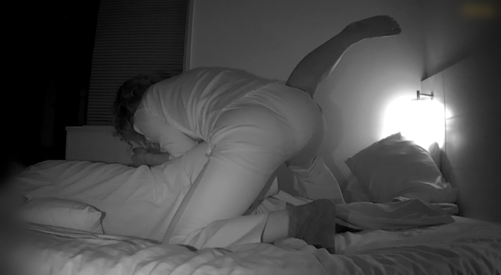 美人セラピストの極上ピタパンヒップライン