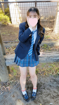 【再販】路上で声をかけた青チェに撮影会をしながら盗撮しまくる