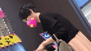 上品清楚なスレンダー若奥様のロングスカートの中に見えるストッキング越しピンク色のＰ！ Sh29S-4K