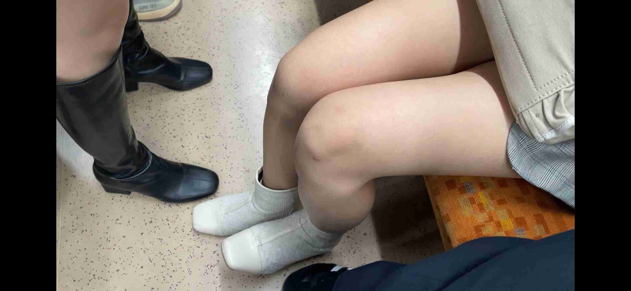 【再販】ジャケットに隠れた美脚のお股が見たい！