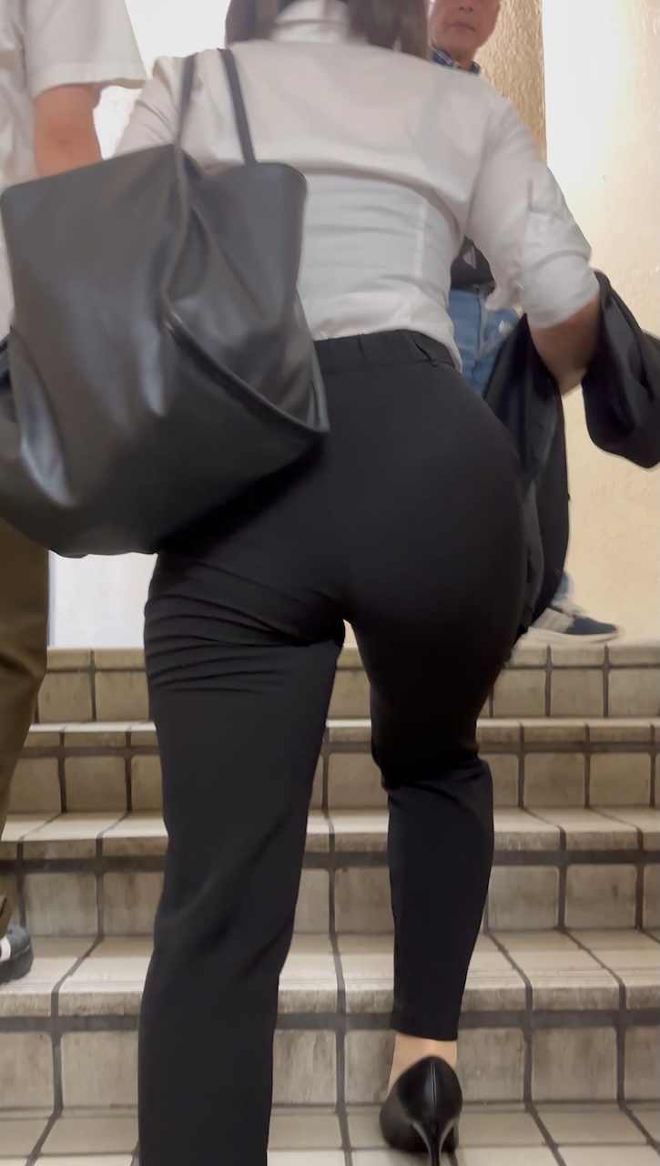 【再販】《４K・高画質》 No.1363「OB訪問するリクルートスーツJD！デカいお尻に肉感BODYで全てがパッツパツだ」