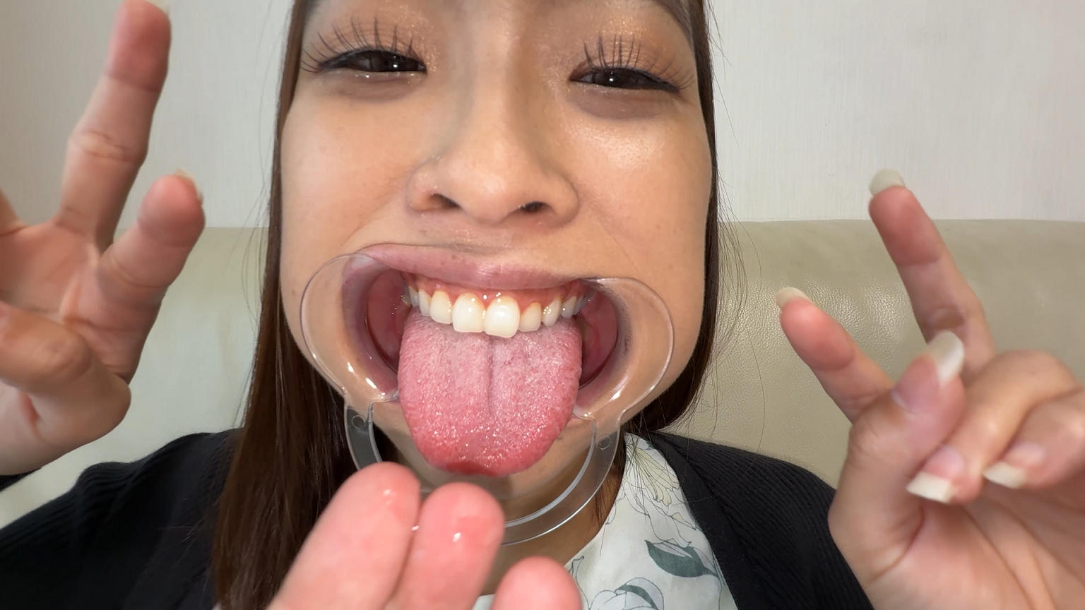 【再販】個人撮影】旭メイサの喉チンコいじり