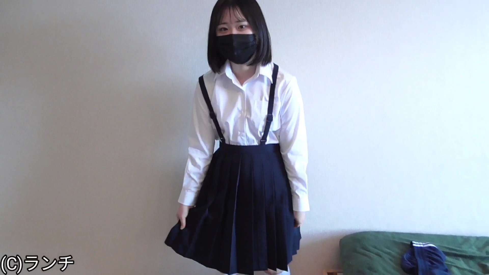 【再販】美少女J◯2撮影会(自前の下着姿、コスプレセーラー服、スクール水着、体操服ブルマ、学校の制服)生着替えシーン有り