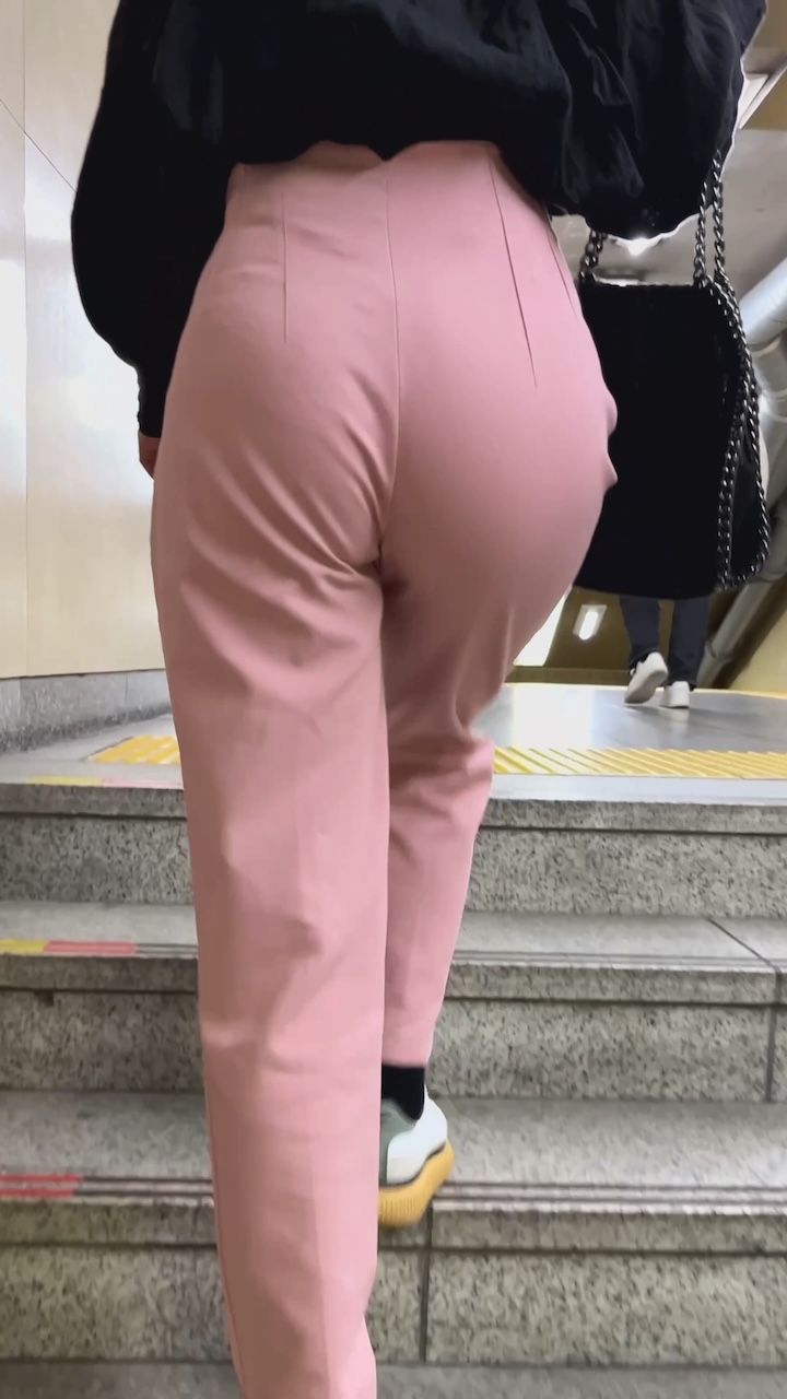 【再販】《４K・高画質》 No.1200「やはりこのパンツは最強だ！美人で美スタイルという最高なモデル」