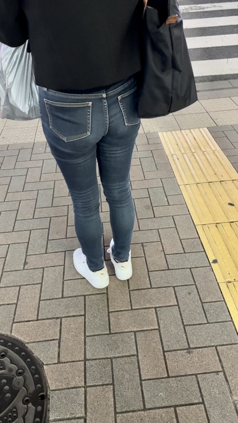 デニム女子コレクションVol.91 ムチッとピチピチデニムのお姉さん達