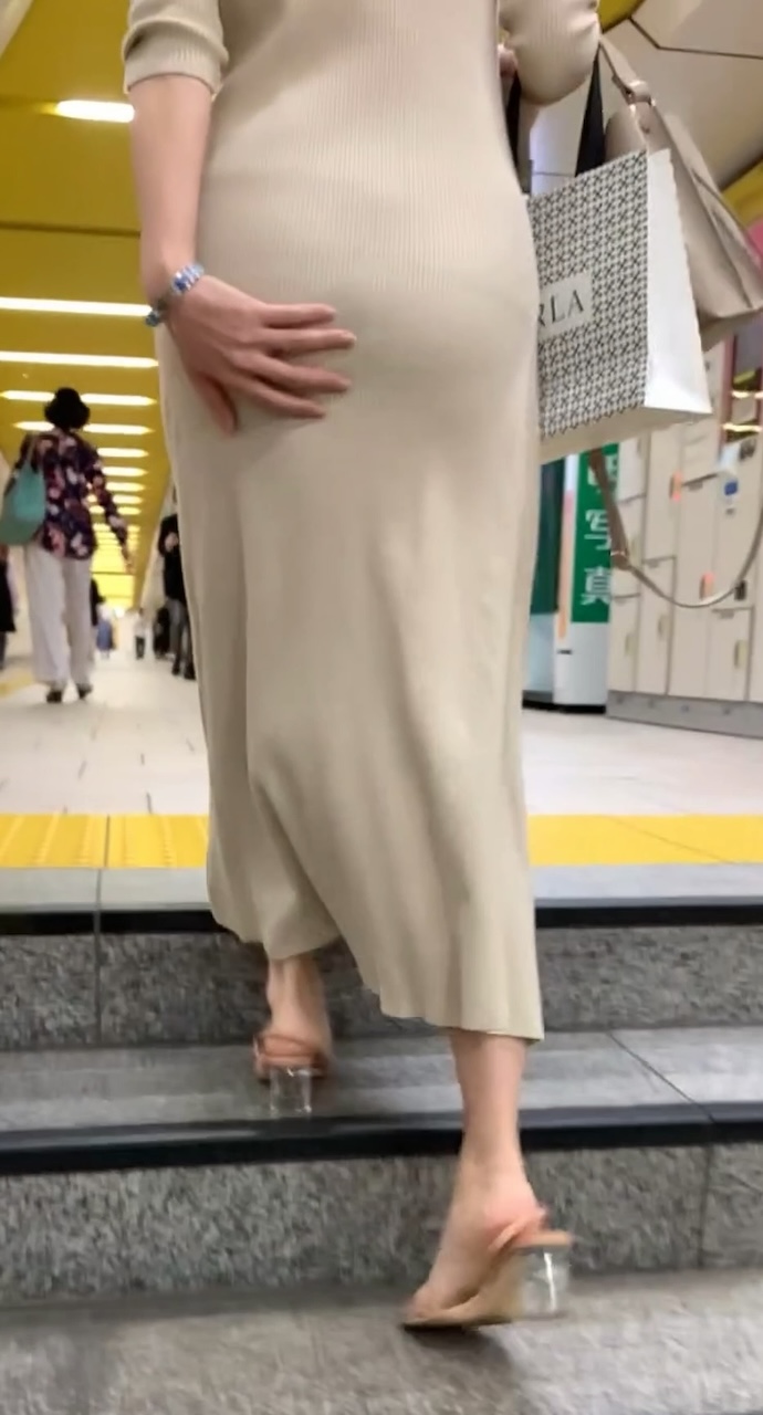 【再販】No.1386「Yラインが凄く良い！美しさを通り越したセレブ美女のプリ尻」