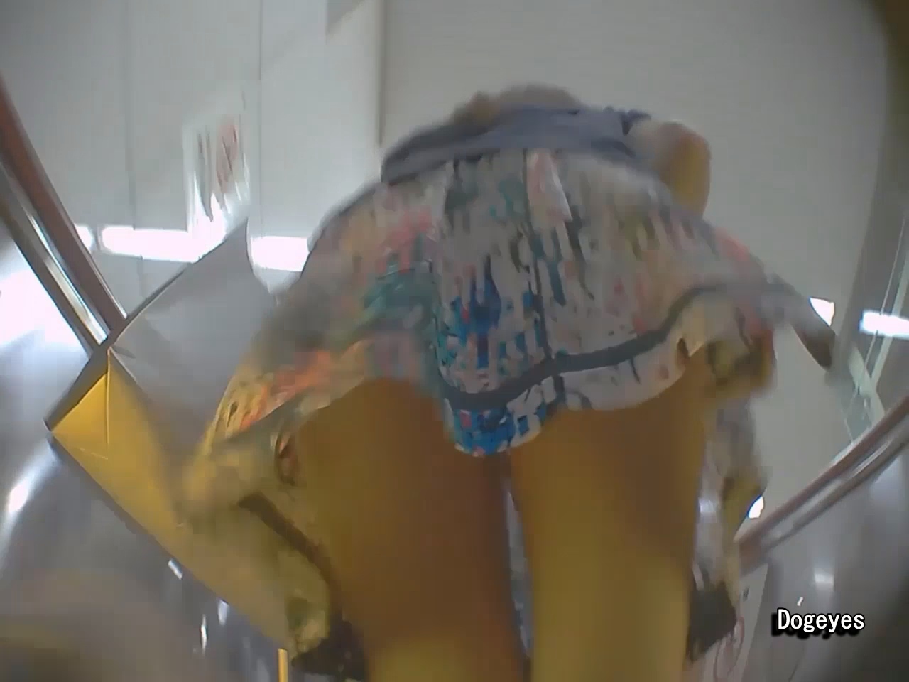 【再販】★Dogeyes★完全オリジナル164 薄生地ワンピー少しの風で裾が舞い上がる。大胆なハイレグですよ！