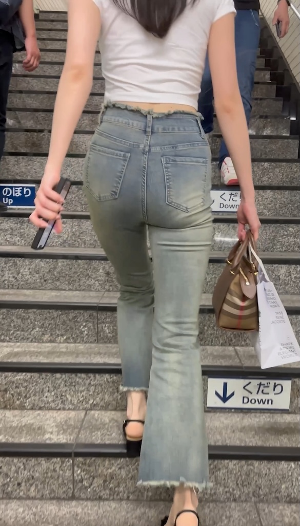 【再販】《4K・高画質》 No.1334「この街の女はレベルが段違い!芸能人!?クラスのS級美女編」