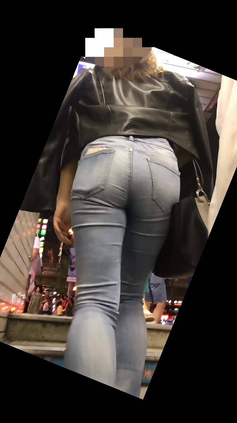 【再販】121確実にエロさを見せつけようとしているお姉さん