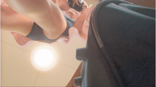 45教育実習生のむちむち下半身♥病弱華奢少女のスク水ローアングル