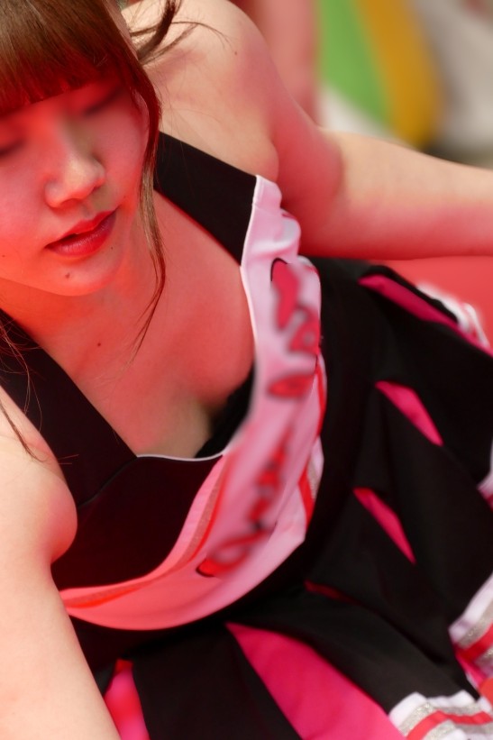 【再販】胸元チラリ★幸せがこぼれそうなピンブルチアリーダー