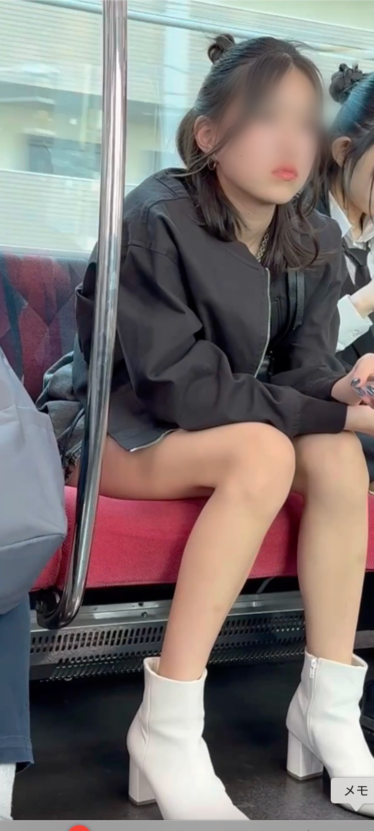 【再販】超絶ミニスカ&モデル級の可愛さの完成形！超絶S級美女のエロ過ぎる対面ミニスカ生脚part2