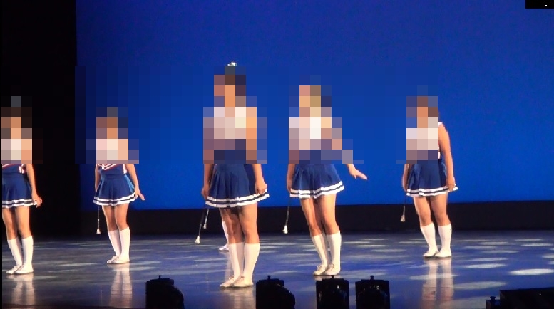 JKチアリーディング４　バトン演技で左右の舞