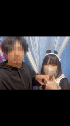 【メイドパンチラ逆さ撮り】辞めた子③＝ユメちゃんの乳首胸チラとモリマン純白パンツday2【コンカフェ/ローアングル】