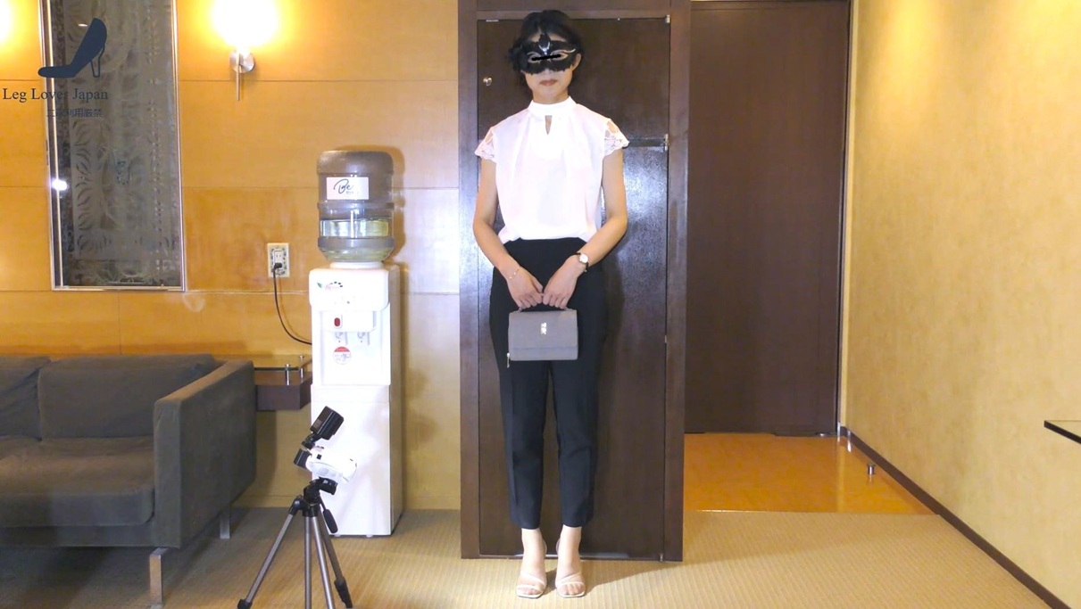 【再販】【三十路★パンツ＋補正下着】【膝下スト×爪先サンダル】【ア〇ル･フェラ】【口内②射】パンスト美女の足指を舐めつくす！ゆりか35才